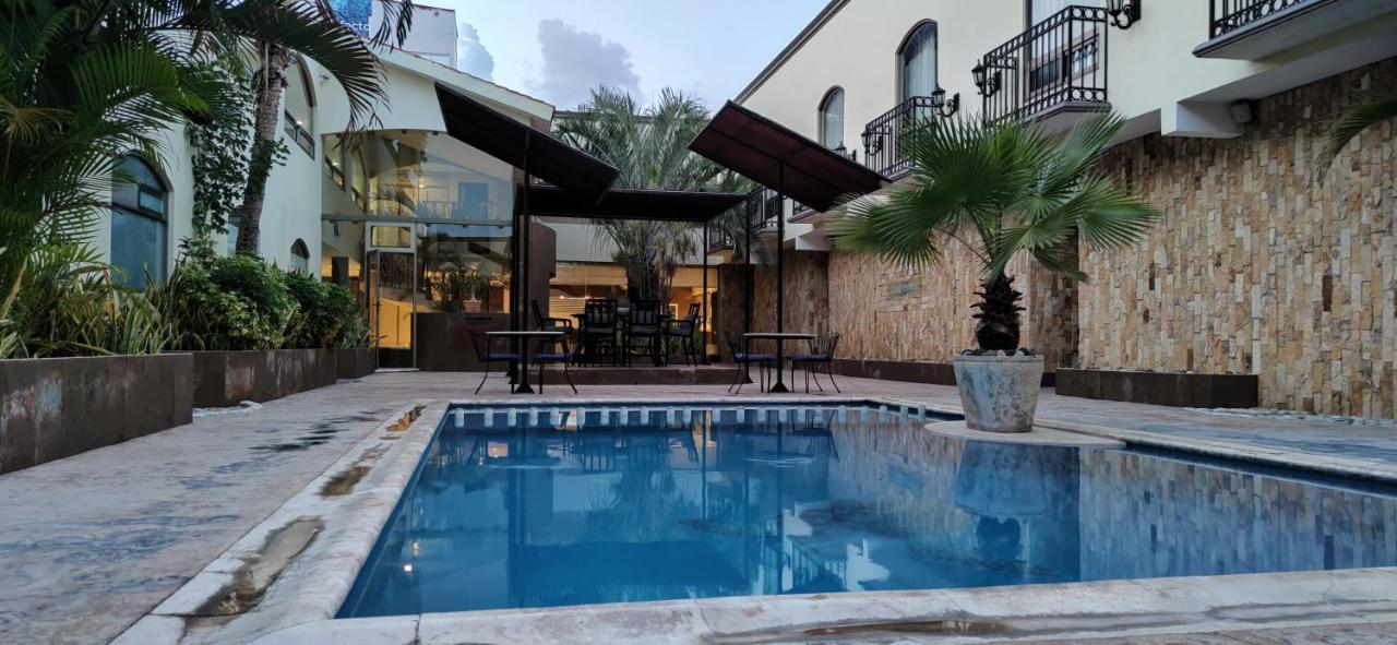 Hotel Dubrovnik Mérida Kültér fotó