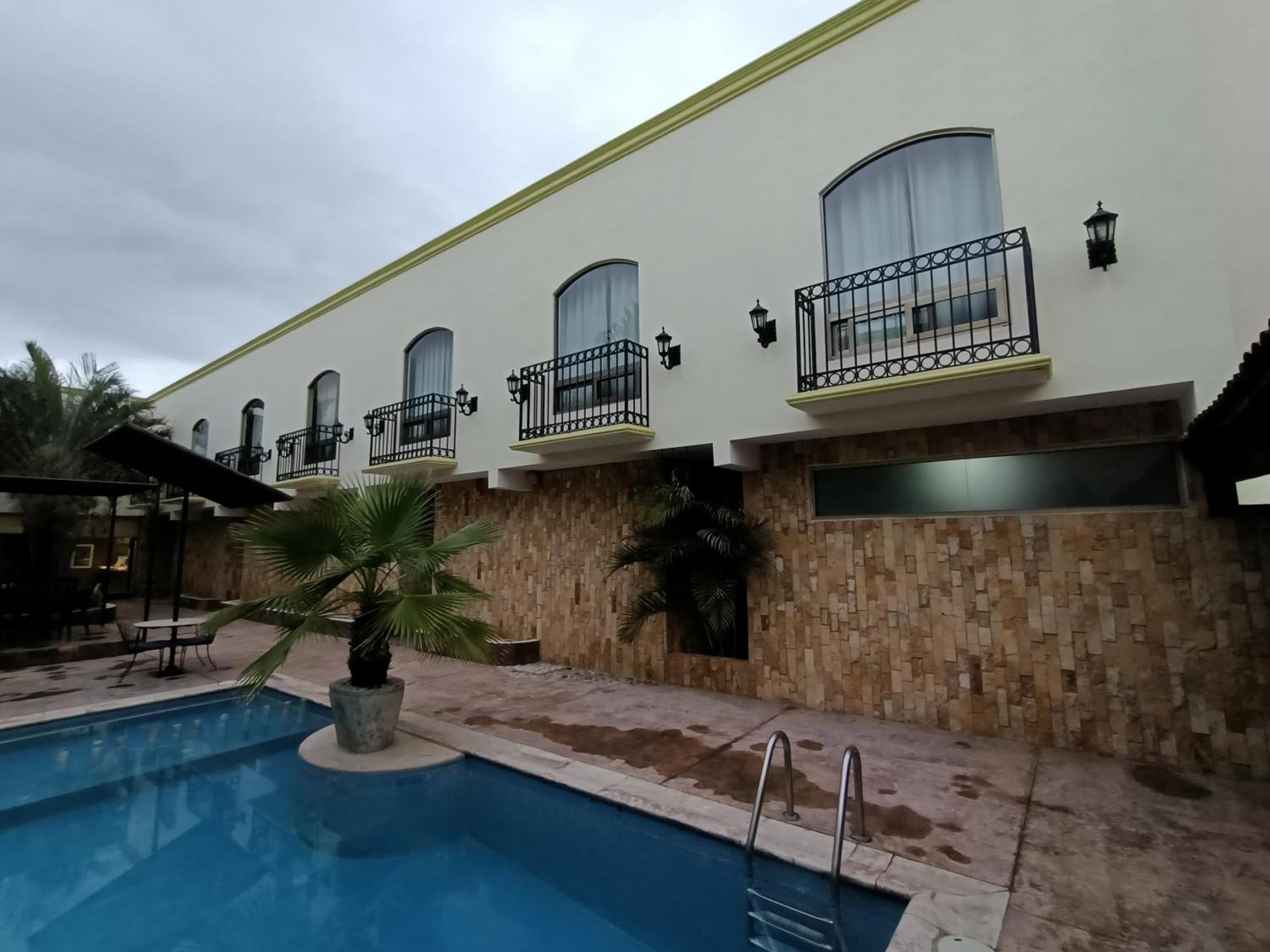 Hotel Dubrovnik Mérida Kültér fotó