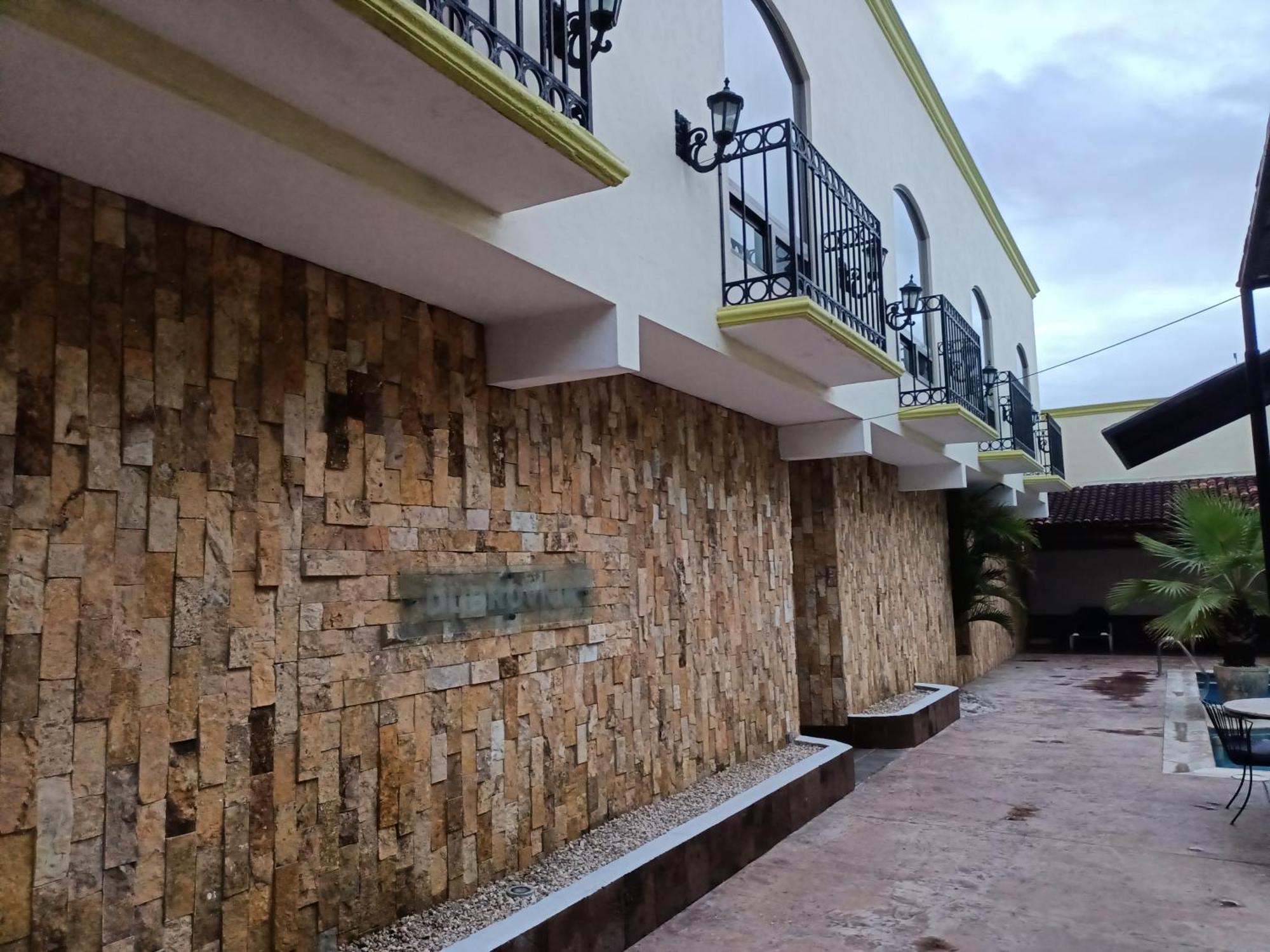 Hotel Dubrovnik Mérida Kültér fotó