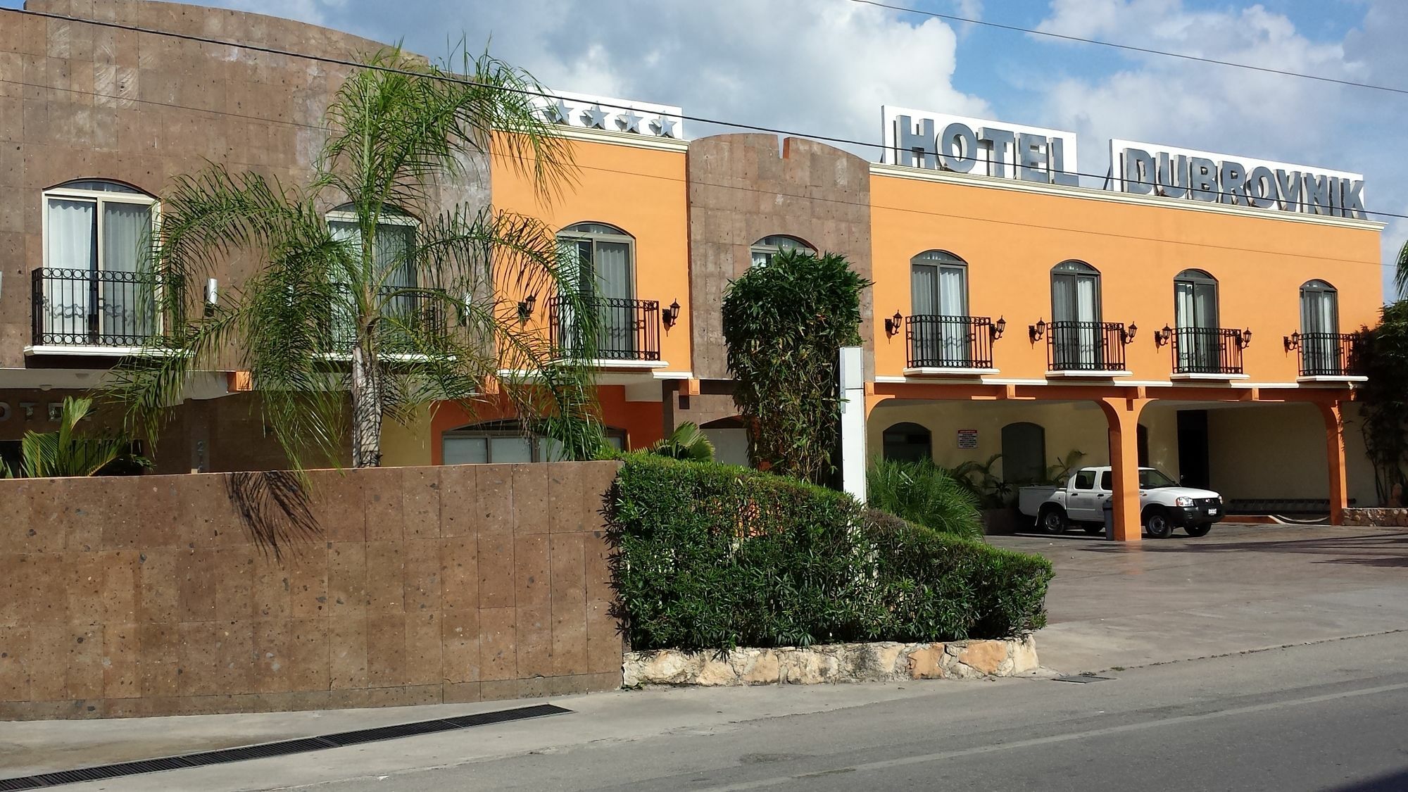 Hotel Dubrovnik Mérida Kültér fotó