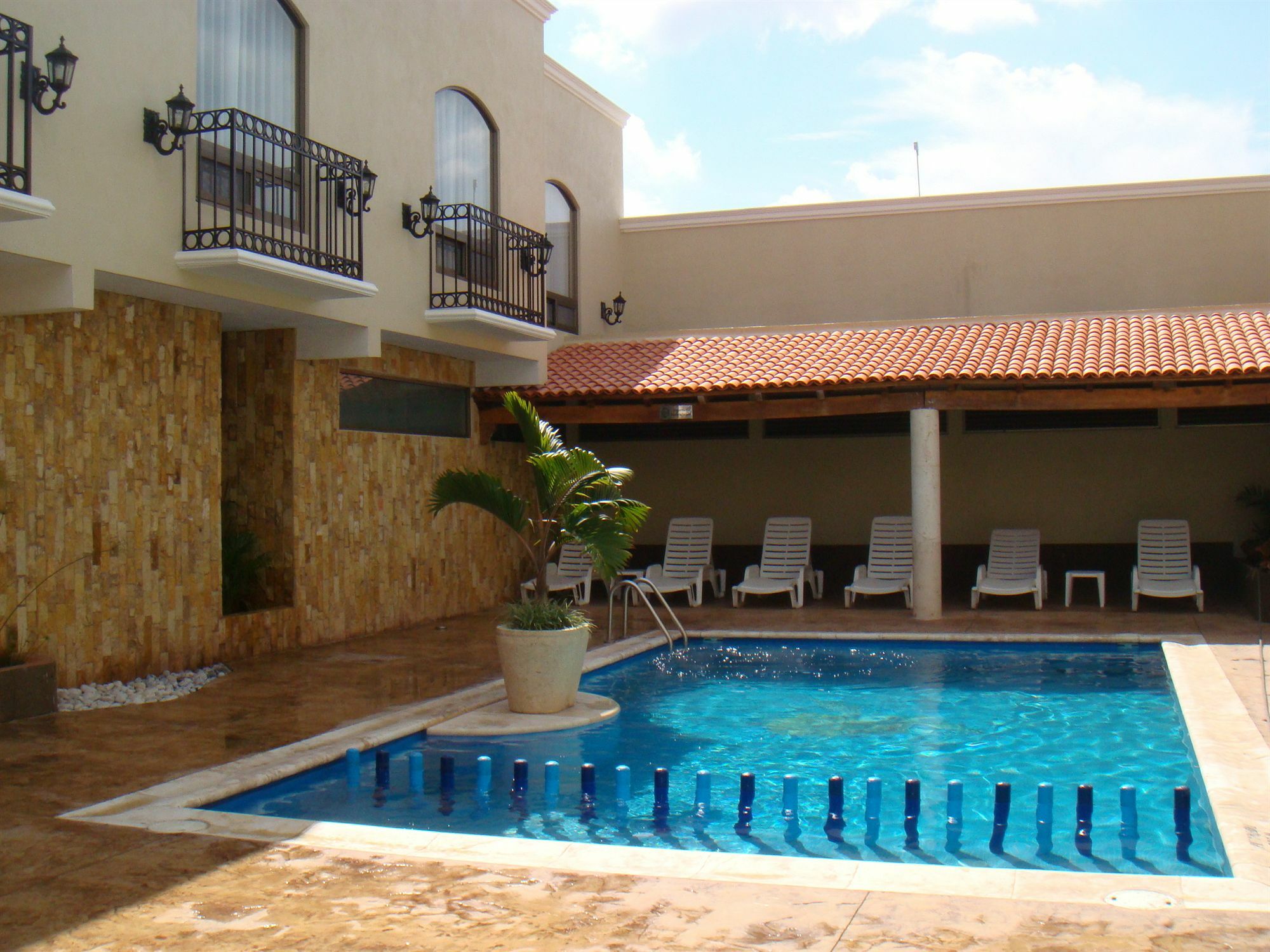 Hotel Dubrovnik Mérida Kültér fotó