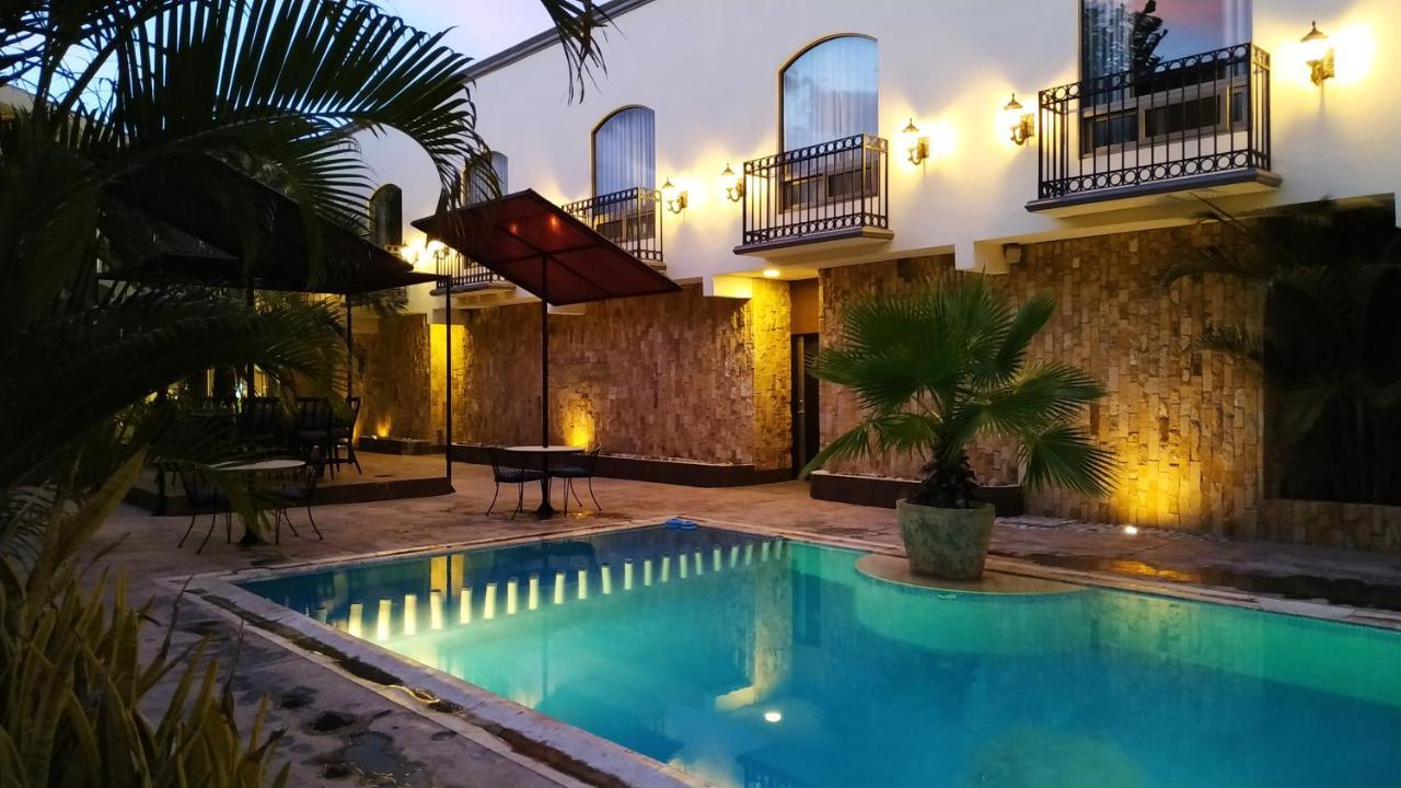 Hotel Dubrovnik Mérida Kültér fotó