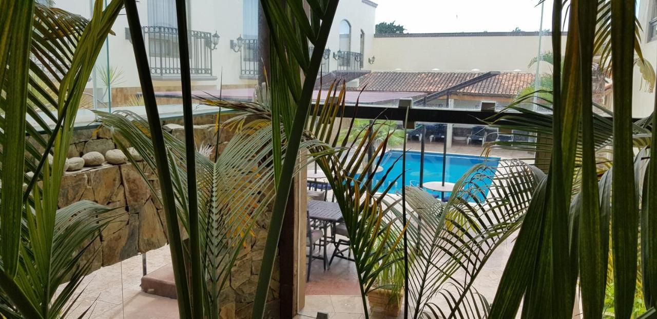 Hotel Dubrovnik Mérida Kültér fotó